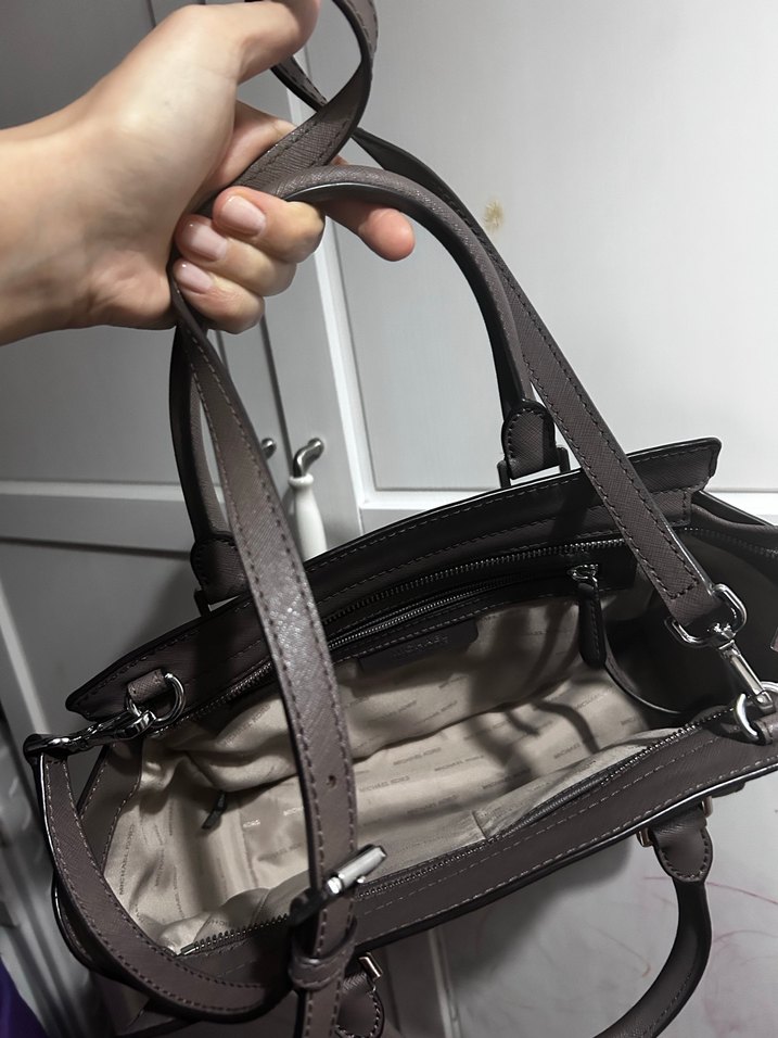 Michael Kors Gri Deri Kadın Çanta - Görsel 3