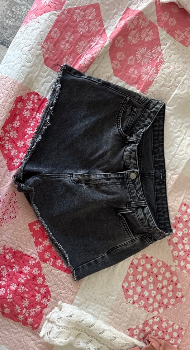 Kadın Gri Siyah  Mini Kot Şort - Görsel 2