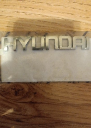 HYUNDAİ GETZ BAGAJ YAZISI 863102C020


ORJİNAL VE SIFIR - Görsel 2