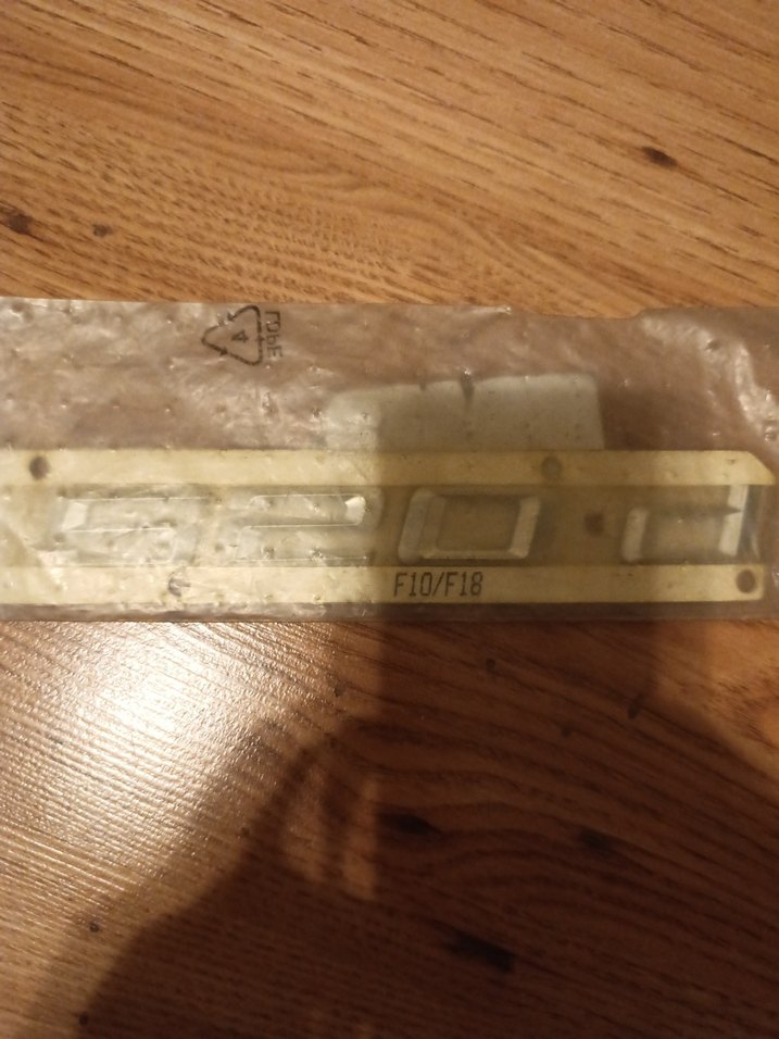 BMW 5 SERİSİ BAGAJ 520d YAZI 

BMW 5 SERİSİ - Görsel 4