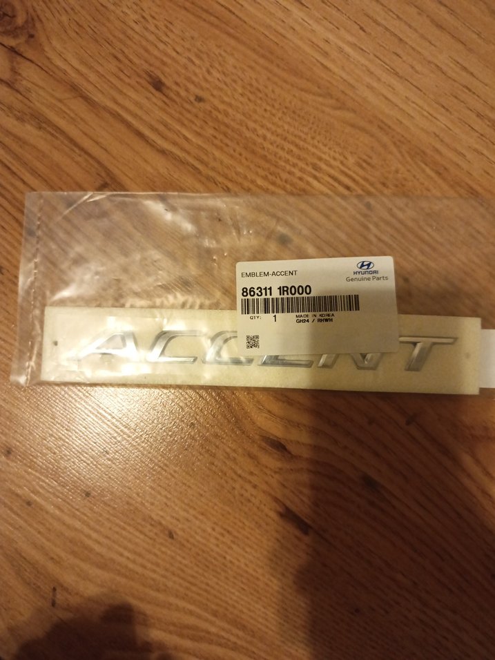 HYUNDAİ ACCENT BLUE 2011 SONRASI BAGAJ YAZISI SIFIR 

ORJİNAL - Görsel 3