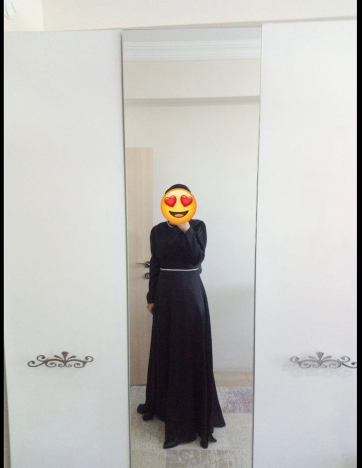 Siyah Uzun Kollu Drapeli Uzun Elbise - Görsel 2