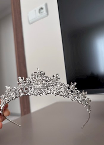 Gri Parlak Taşlı Gelin Tacı - Görsel 2