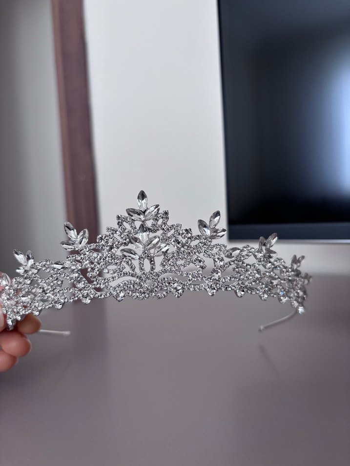 Payetli Modern Klasik Beyaz Gelin Tacı Kına Tacı ve Halay mendil - Görsel 2