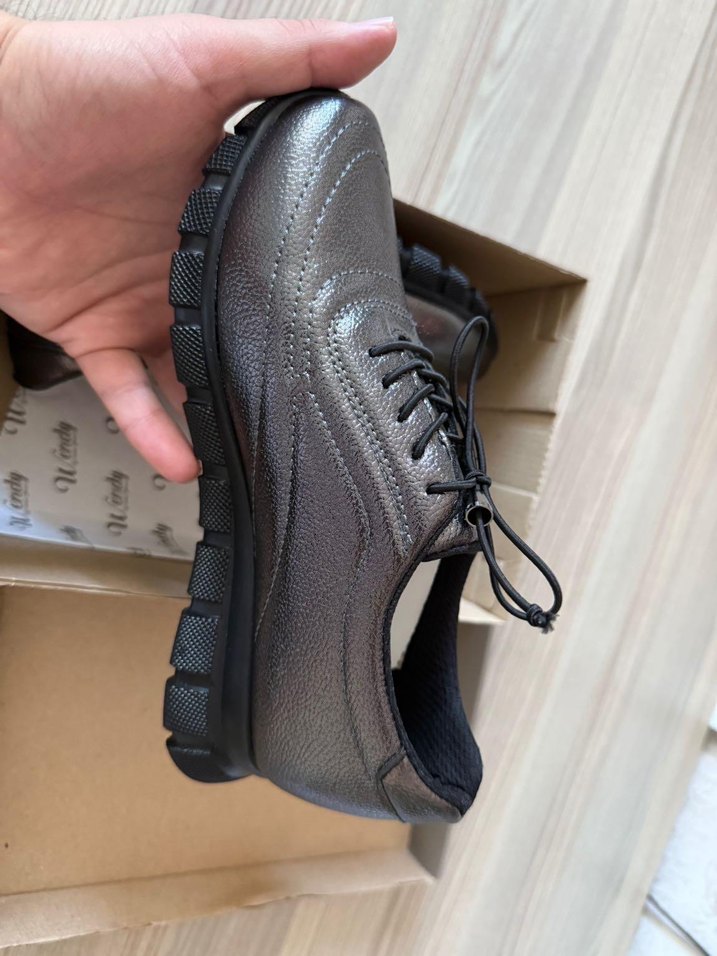 Gri Yılan Desenli Bağcıklı Kadın Spor Ayakkabı - Görsel 5