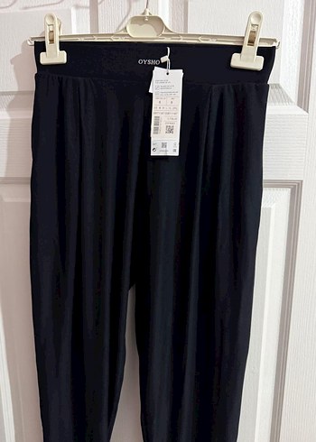 Siyah Pilili Rahat Kesim Kadın Pantolon - Görsel 3