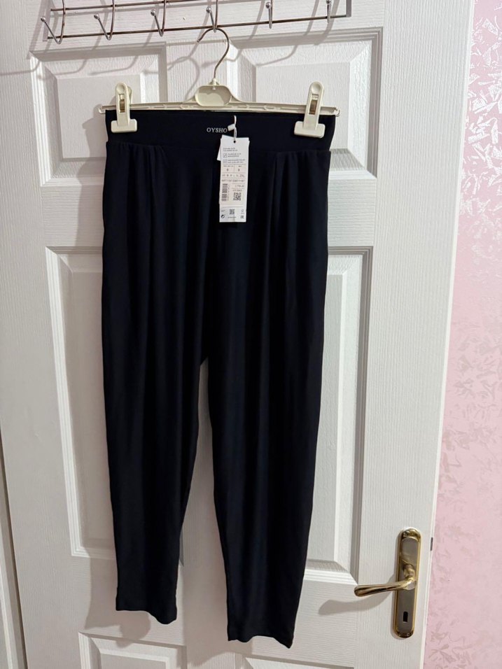 Siyah Pilili Rahat Kesim Kadın Pantolon - Görsel 4