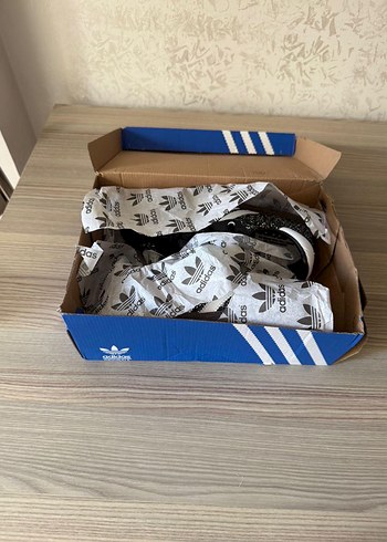 Adidas 36