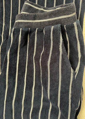 Lacivert Çizgili Pilili Kadın Kumaş Pantolon - Görsel 2