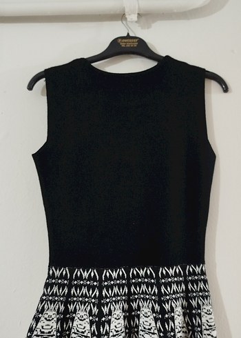 Kadın Siyah Zebra Desenli Uzun Triko Elbise - Görsel 4