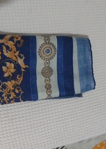 Zincir Detaylı Mavi Kadın Şal - Görsel 3