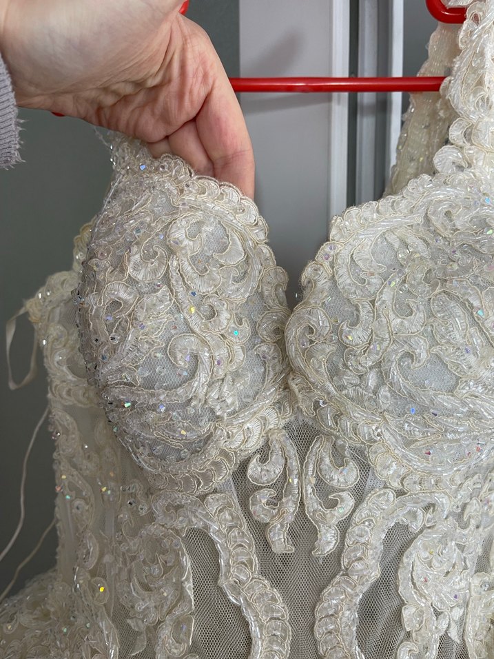 Beyaz Straplez Vintage Prenses Gelinlik - Görsel 3