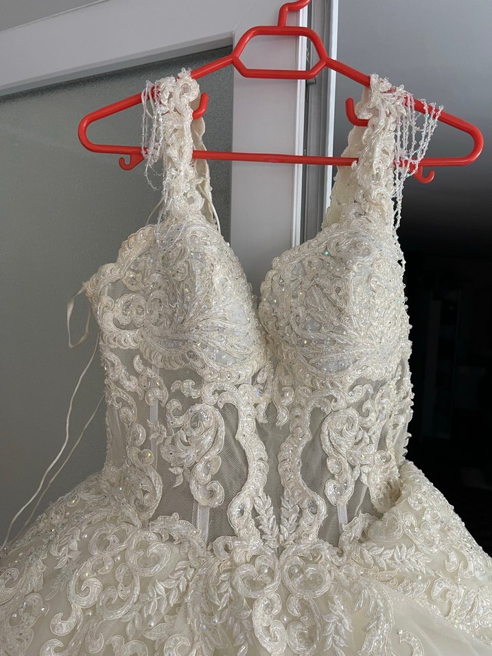 Beyaz Straplez Vintage Prenses Gelinlik - Görsel 2