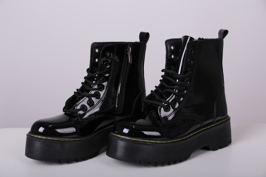 Siyah Parlak  Topuklu Punk Bot - Görsel 4