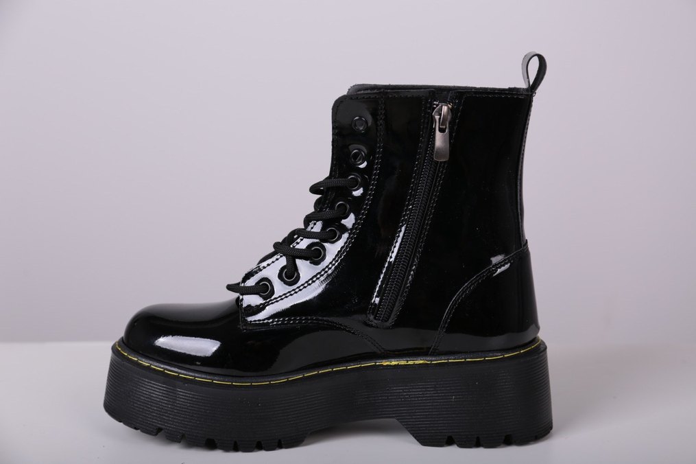 Siyah Parlak  Topuklu Punk Bot - Görsel 2