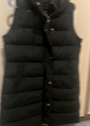 Siyah Kapüşonlu Düğmeli Kadın Yelek - Görsel 2