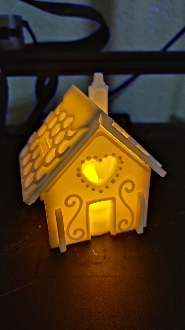 Beyaz Ev Şeklinde Mumluk - Görsel 2