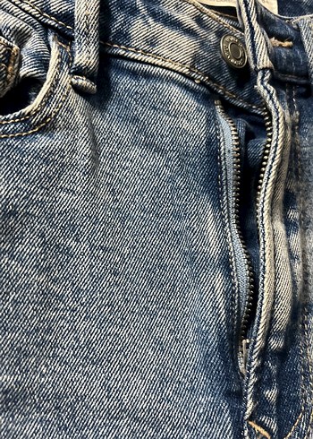 Kadın Mavi Midi Boy Dar Kesim Denim Jean - Görsel 3