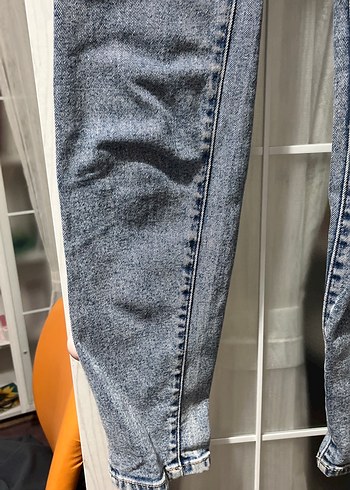 Kadın Mavi Midi Boy Dar Kesim Denim Jean - Görsel 4