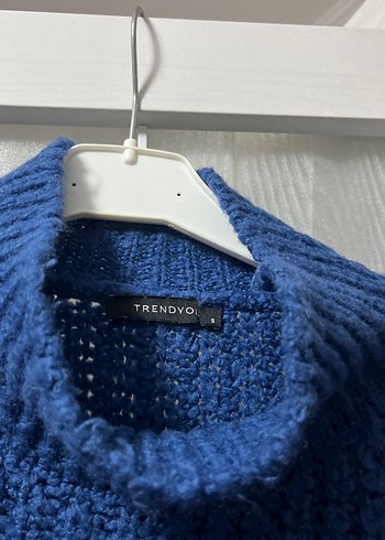 Kadın Mavi Boğazlı Örgü Kazak - Görsel 3