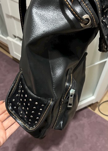 Siyah Deri Punk Sırt Çantası - Görsel 3