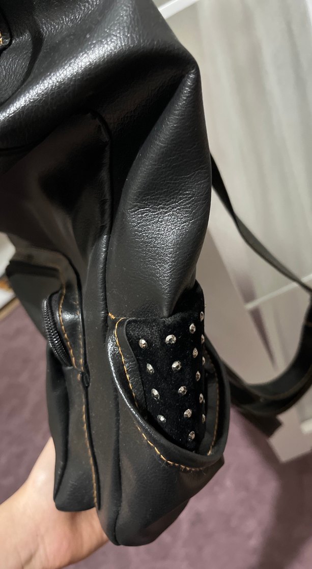 Siyah Deri Punk Sırt Çantası - Görsel 4