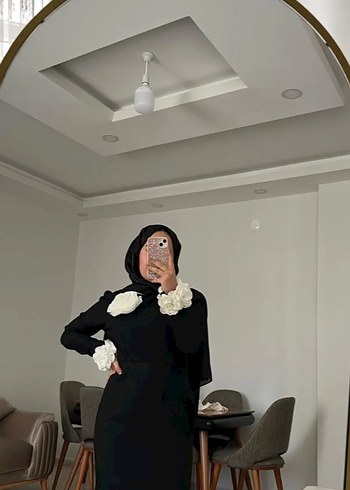 Siyah Uzun Drapeli Gotik Kadın Elbise - Görsel 3