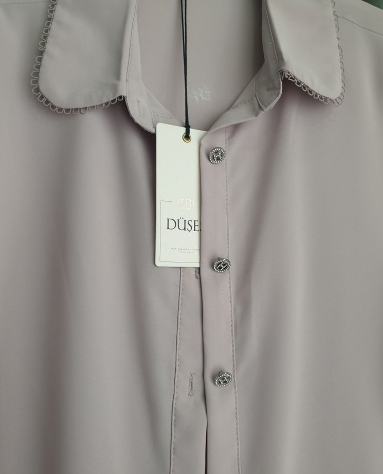Düğmeli Gri Saten Kadın Gömlek - Görsel 2