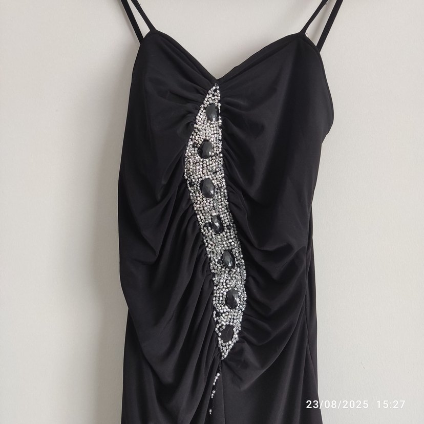 Siyah Nakışlı Uzun Straplez Gotik Elbise - Görsel 2