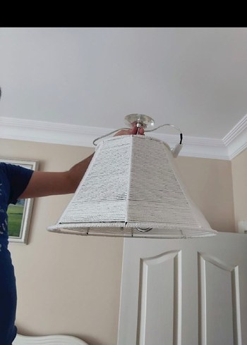 Beyaz İpli Tavan Lambası - Görsel 2