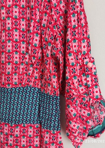 Bohem Tarz Düğmeli Pembe V Yaka Bluz - Görsel 3