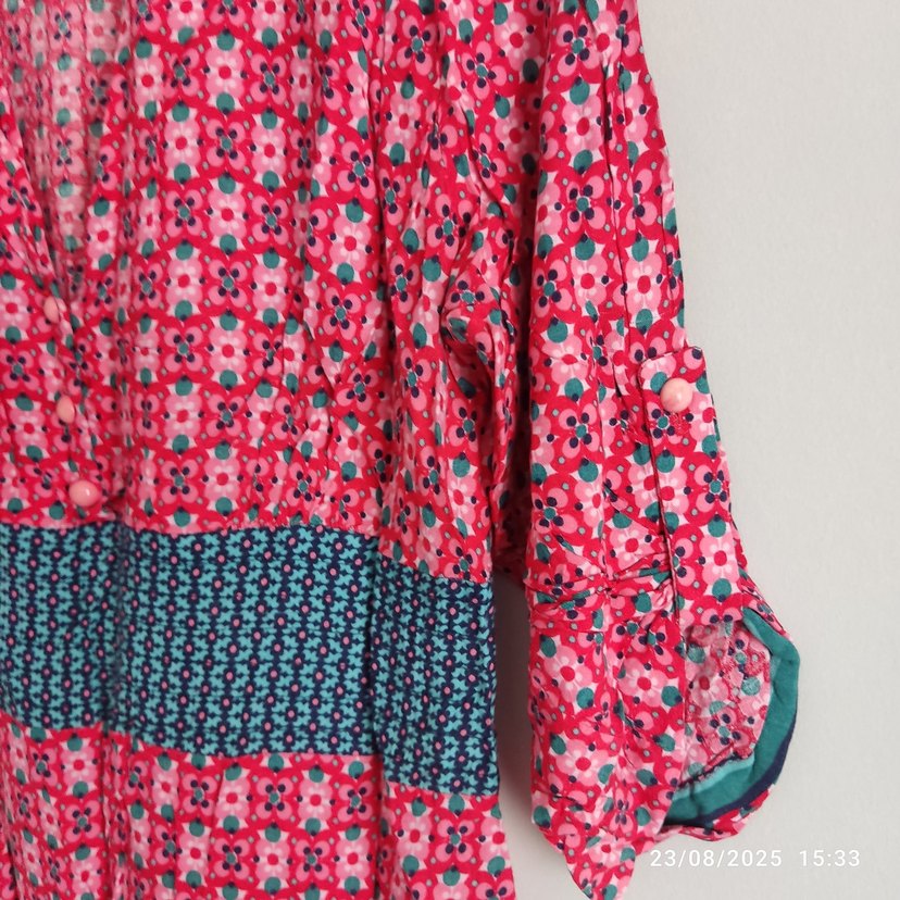 Bohem Tarz Düğmeli Pembe V Yaka Bluz - Görsel 3