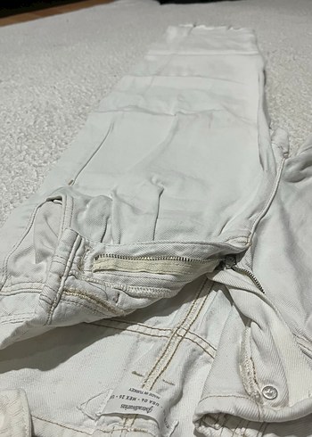 Düğmeli Keten ceket ve bej jean - Görsel 4