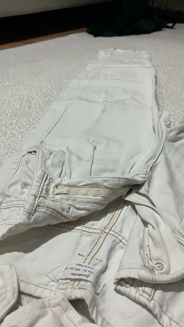 Düğmeli Keten ceket ve bej jean - Görsel 4