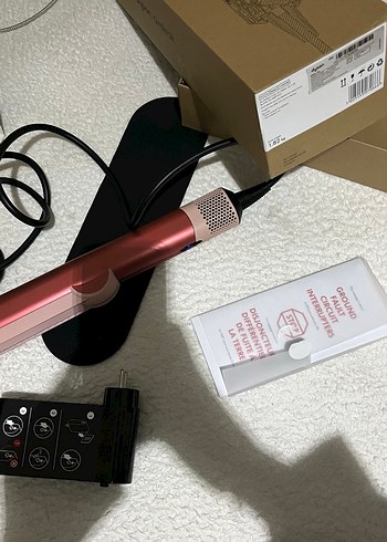 Pembe Dyson Airstrait Saç Düzleştirici  - Görsel 4