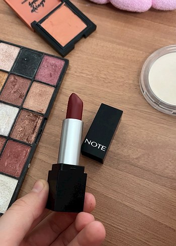 Kozmetik Makyaj Ürünleri Seti - Görsel 6