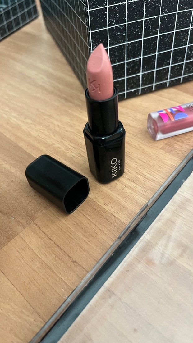 Kozmetik Makyaj Ürünleri Seti - Görsel 3