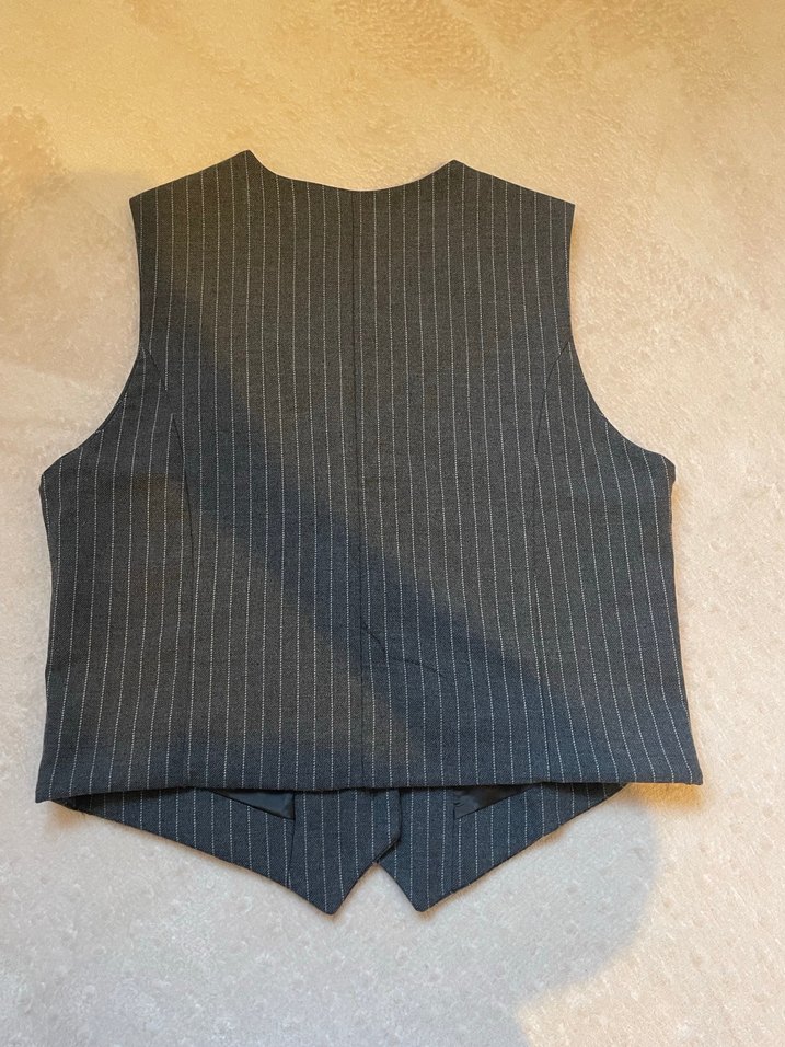 Düğmeli Gri Kadın Yelek - Görsel 3