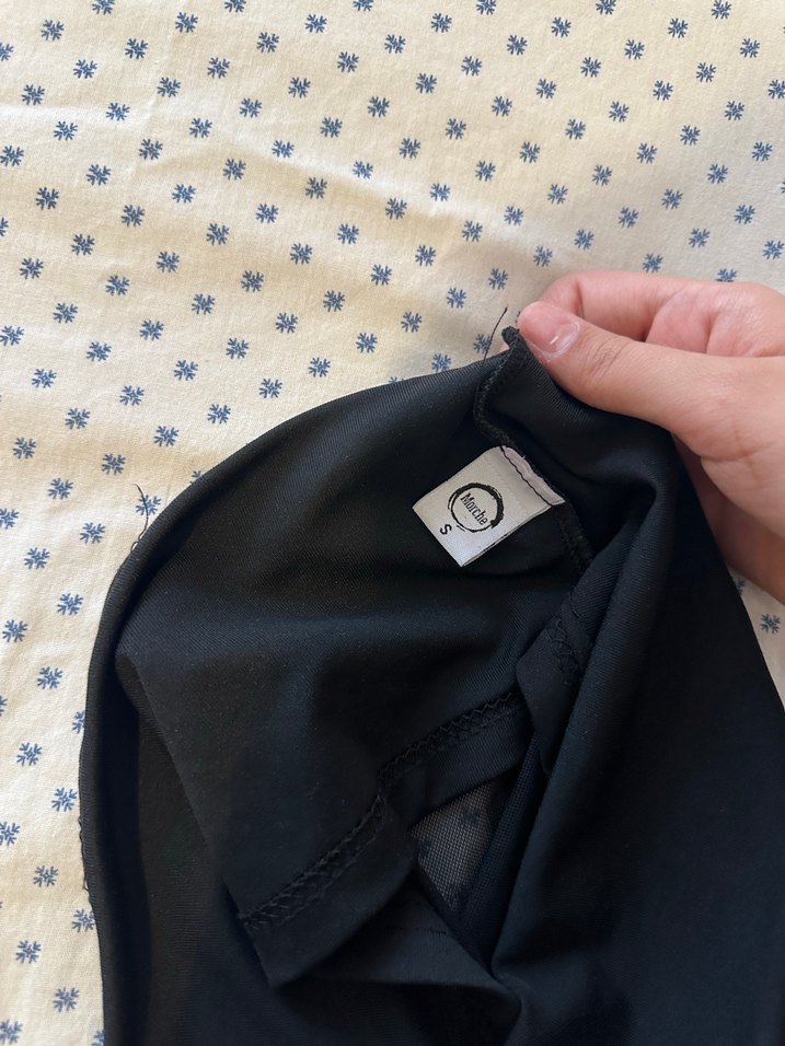 Siyah tül detay straplez üst - Görsel 3