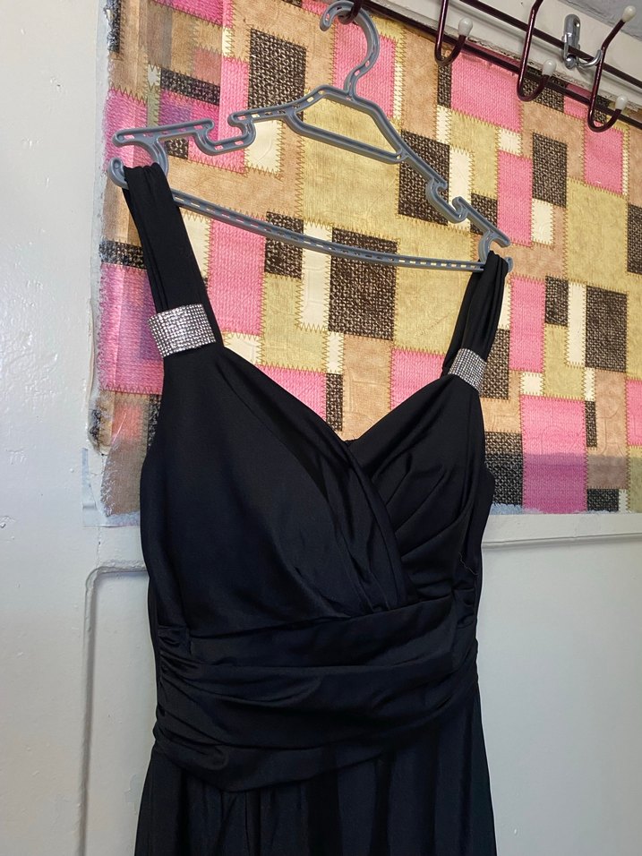 Siyah Drapeli Uzun Kadın Abiye Elbise - Görsel 2