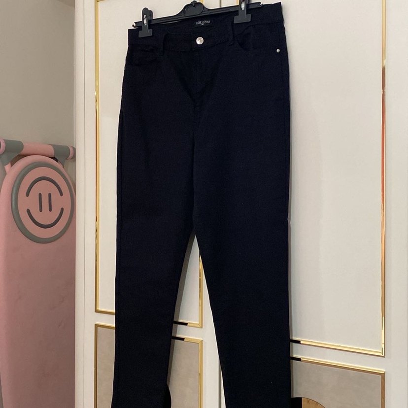 Kadın Siyah Denim Kemerli Midi Boy Pantolon - Görsel 3