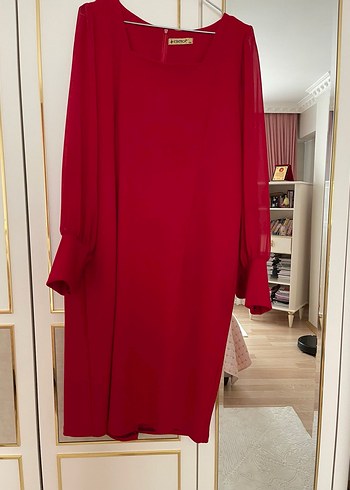 Kırmızı Drapeli Uzun Kadın Elbise - Görsel 2