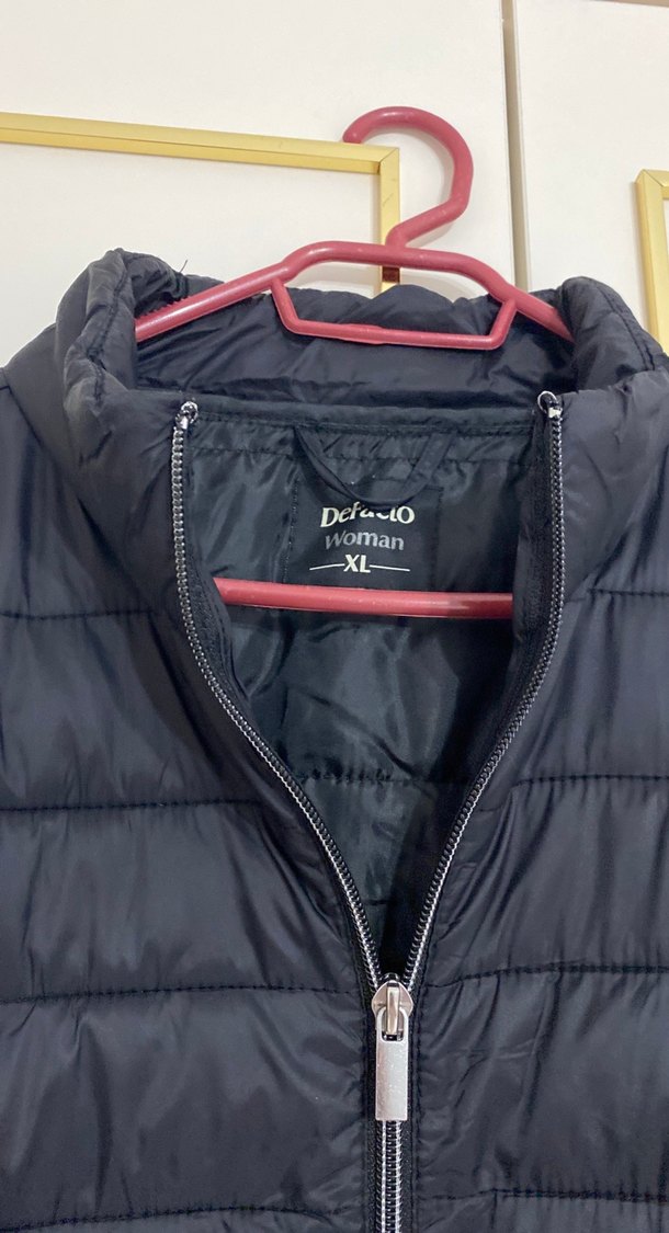 Siyah kadın mont - Görsel 2