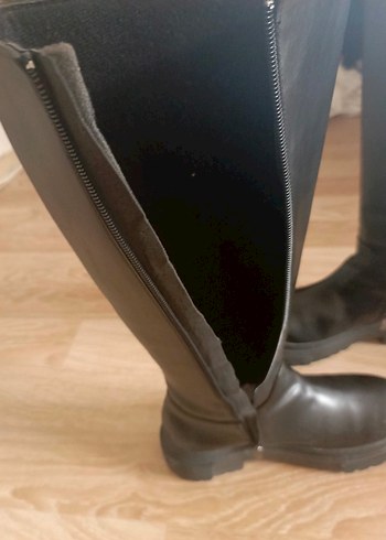 Siyah Deri Kadın Su Geçirmez Termo Çizme - Görsel 2