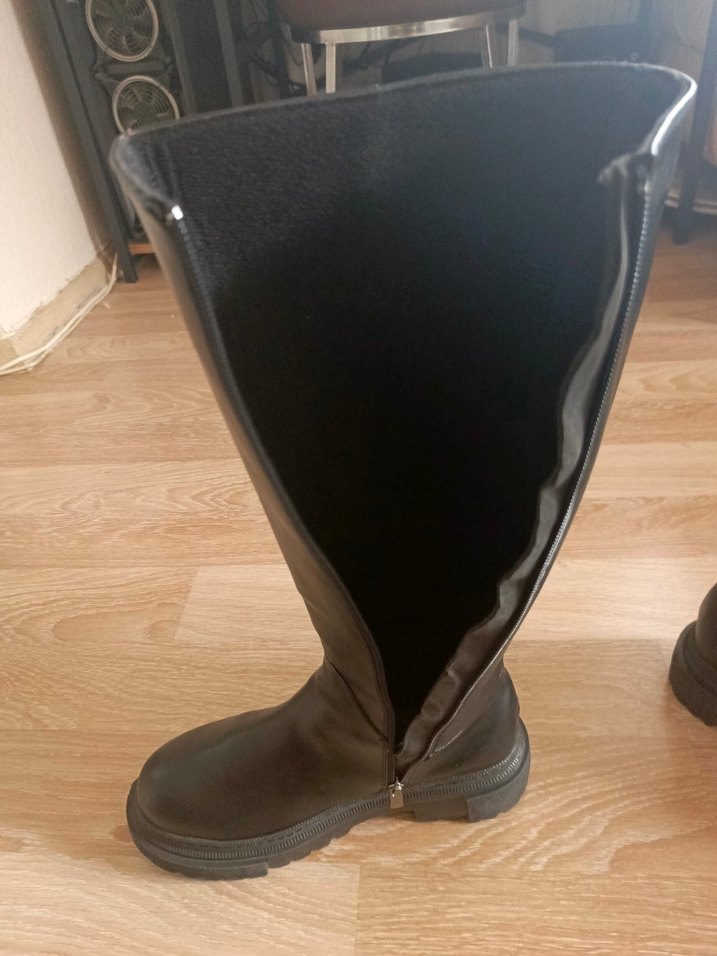 Siyah Deri Kadın Su Geçirmez Termo Çizme - Görsel 3