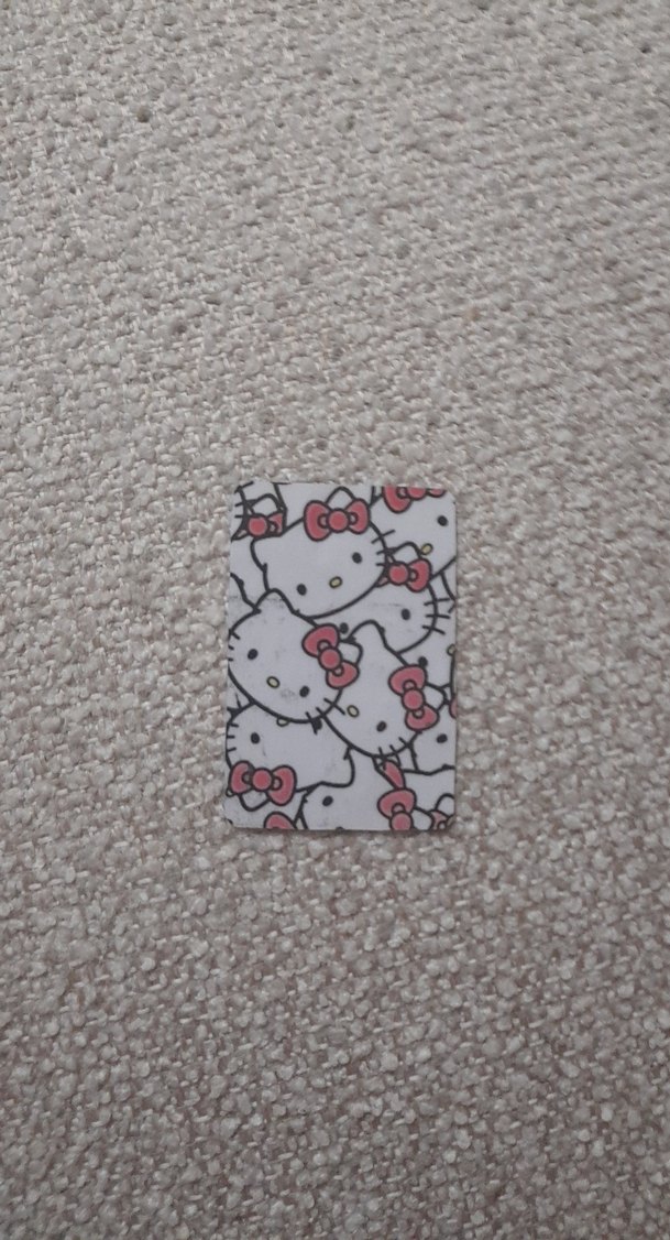 jisoo hello kitty lomocard - Görsel 2