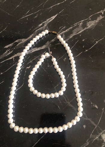 Beyaz Boncuklu Midi Boy Kolye - Görsel 2