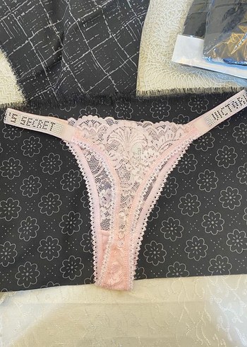 Victoria s Secret 27