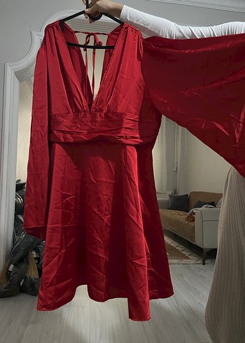 Kırmızı V Yakalı Midi Drapeli Abiye Elbise - Görsel 5