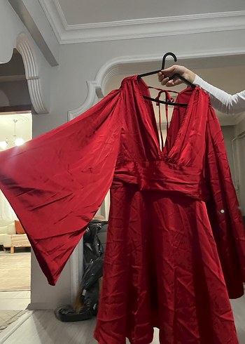 Kırmızı V Yakalı Midi Drapeli Abiye Elbise - Görsel 9